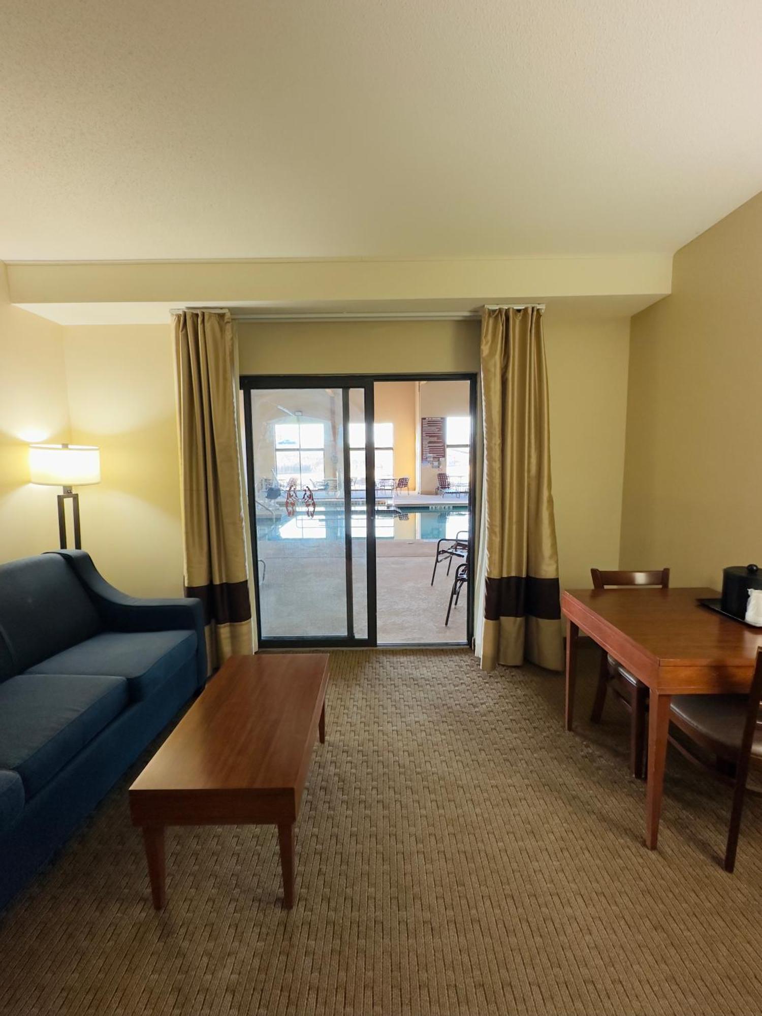Comfort Inn & Suites Black River Falls I-94 Exterior photo
